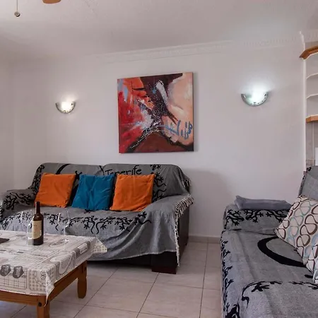 Apartament Victoria Court I 111 - One Bed With Sea And Pool Views Los Cristianos (Tenerife)