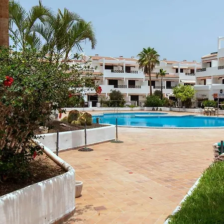 Victoria Court I 111 - One Bed With Sea And Pool Views